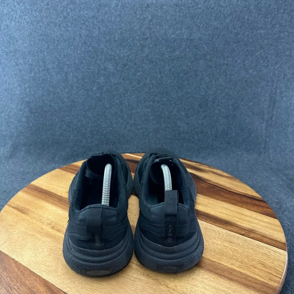 Vans UltraRange EXO Mens 10 Black Low Top Sneakers VN0A4U1KBLK